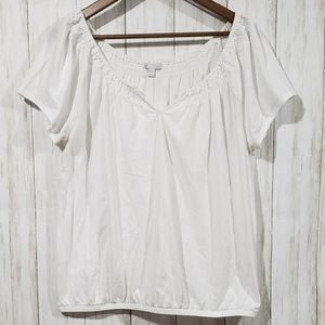 XL GAP short sleeve shirt